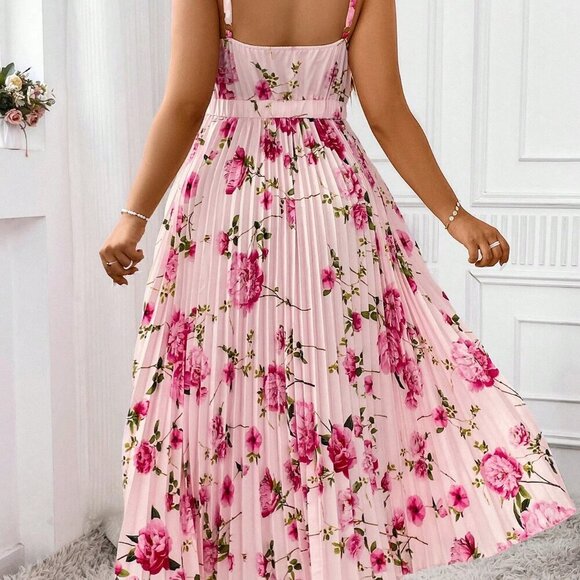 Pink Boho Women's Plus Size Floral Printed Pleated Sleeveless Cami Dress Outfit - Picture 3 of 7